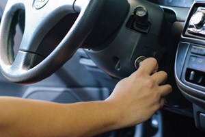 Ô tô đề không nổ: 9 nguyên nhân phổ biến và cách khắc phục hiệu quả