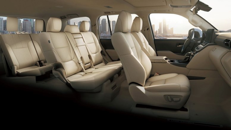 Ghế ngồi êm ái của 33Win334 tỷ lệ trả thưởng cao SUV 2022 Land Cruiser