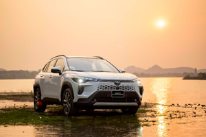 Corolla Cross Hybrid Đi Phố Tiết Kiệm Xăng Bao Nhiêu?