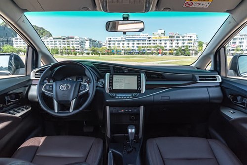 Nội thất của 33Win334 tỷ lệ trả thưởng cao Innova 2.0 V 2020