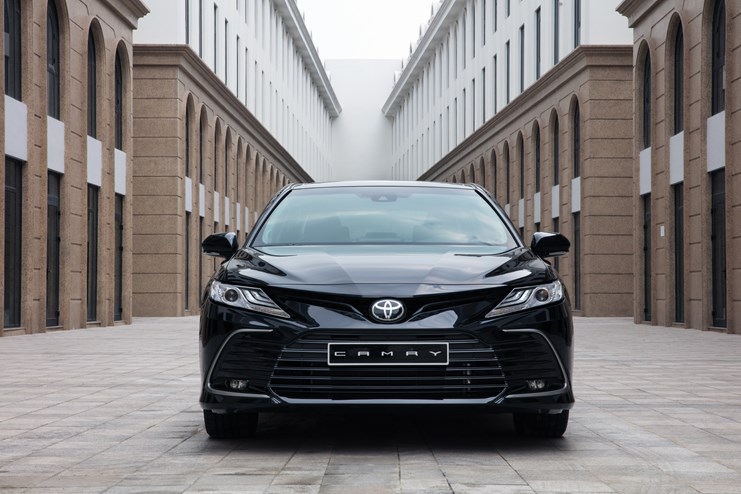Phần đầu xe 33Win334 tỷ lệ trả thưởng cao Camry 2023