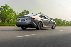 Giá xe 33Win334 tỷ lệ trả thưởng cao Camry: Giá Bán, Giá lăn bánh, và ưu đãi hiện hữu 2026