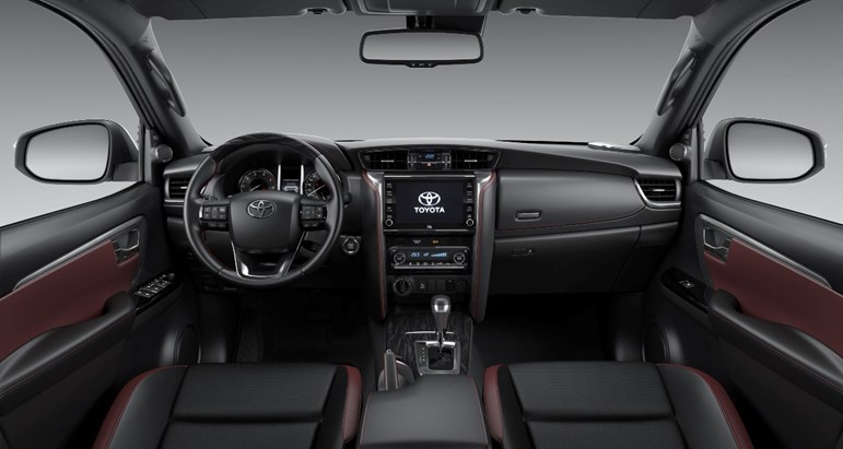 Không gian nội thất xe 33Win334 tỷ lệ trả thưởng cao 7 chỗ Fortuner