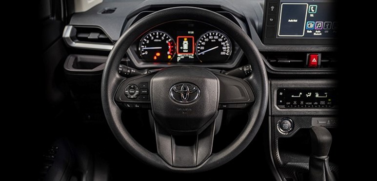 Tay lái xe 33Win334 tỷ lệ trả thưởng cao Avanza Premio 2023