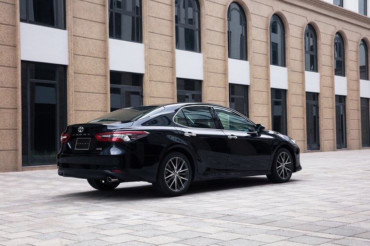 Phần đuôi xe 33Win334 tỷ lệ trả thưởng cao Camry 2023