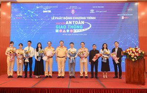 33Win com link đăng nhập đồng hành cùng Chương trình Sáng kiến An toàn Giao thông Việt Nam 2022